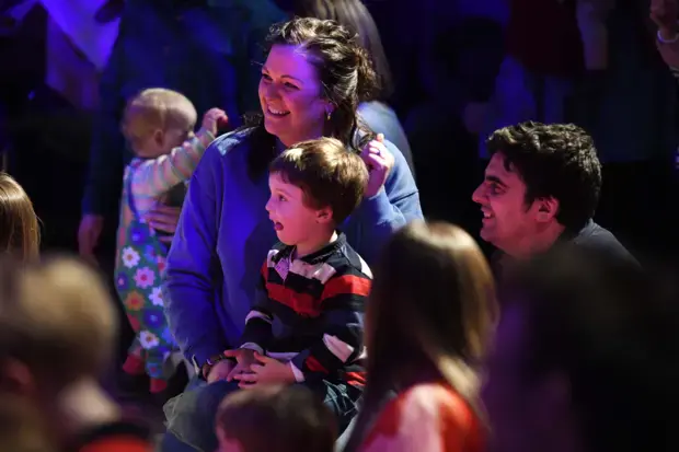 Family Film Club: Sing